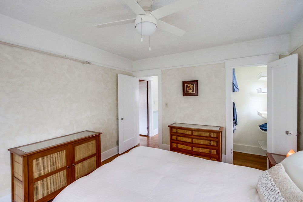 Virtual tour photo 26 of 46 for 3220 Bancroft St