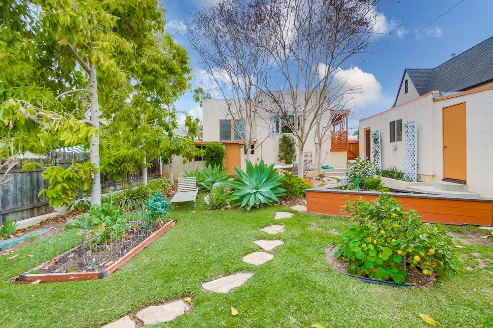 Virtual tour photo 45 of 46 for 3220 Bancroft St