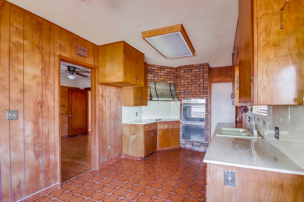 Virtual tour photo 17 of 58 for 3220 Byron St