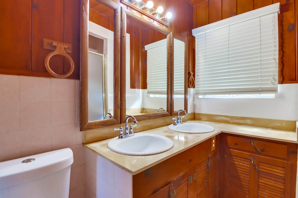 Virtual tour photo 33 of 58 for 3220 Byron St