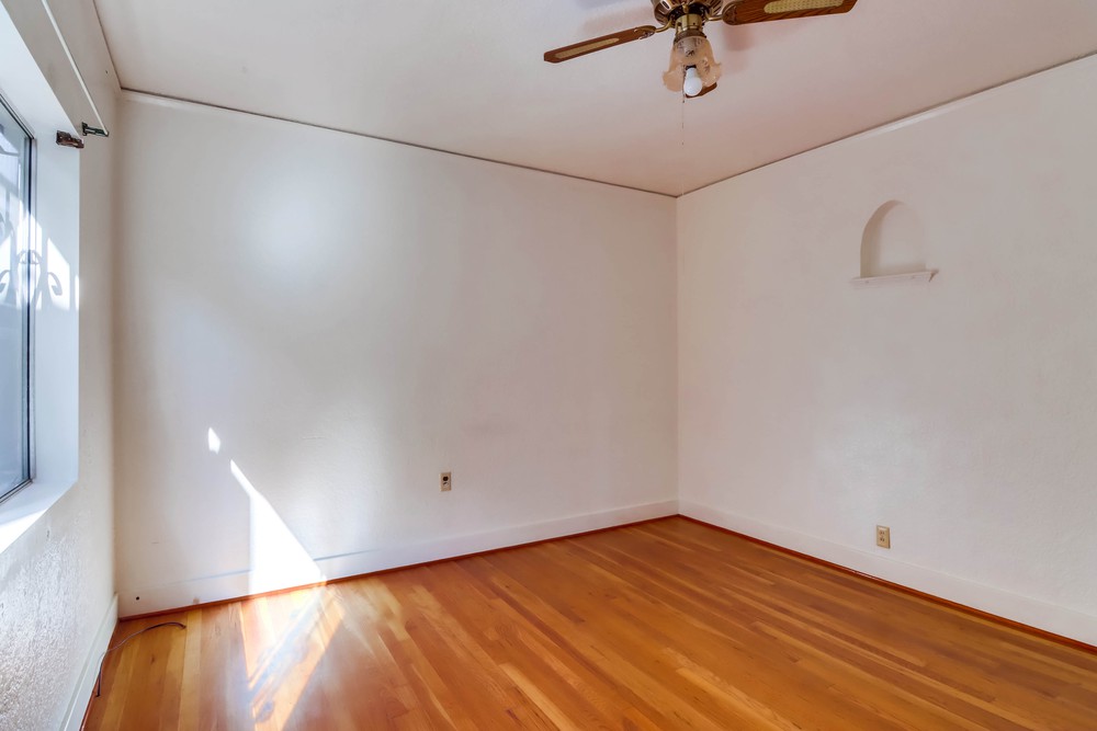 Virtual tour photo 37 of 58 for 3220 Byron St