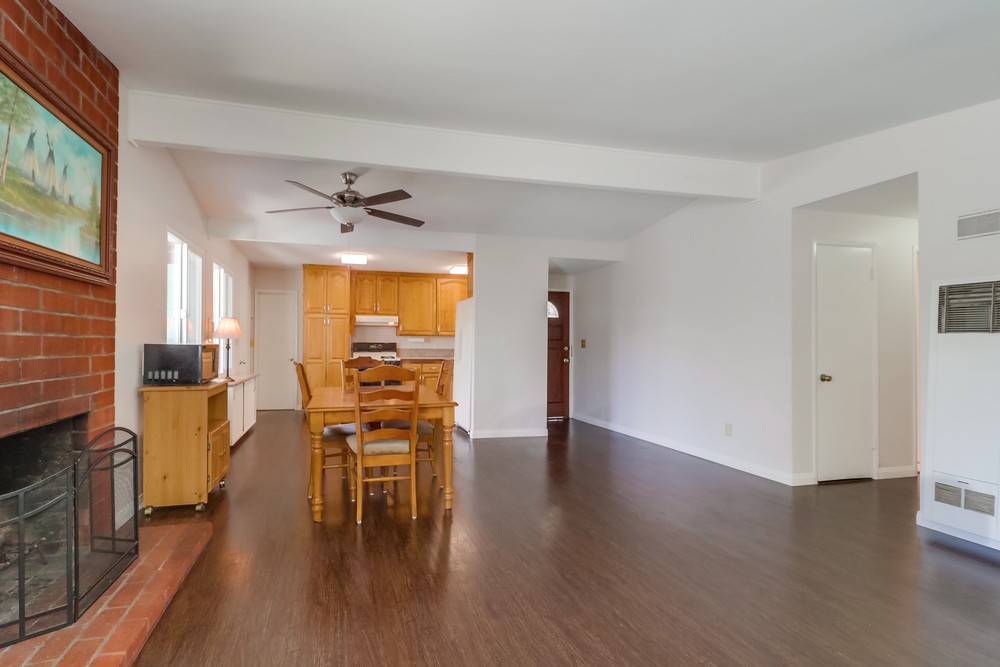 Virtual tour photo 12 of 63 for 3220 Pasternack Pl