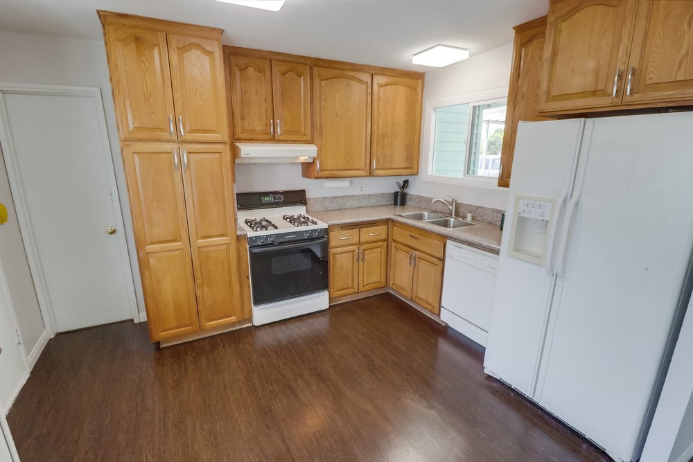 Virtual tour photo 16 of 63 for 3220 Pasternack Pl