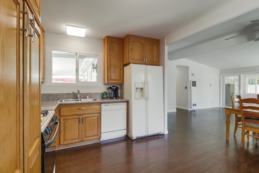 Virtual tour photo 20 of 63 for 3220 Pasternack Pl