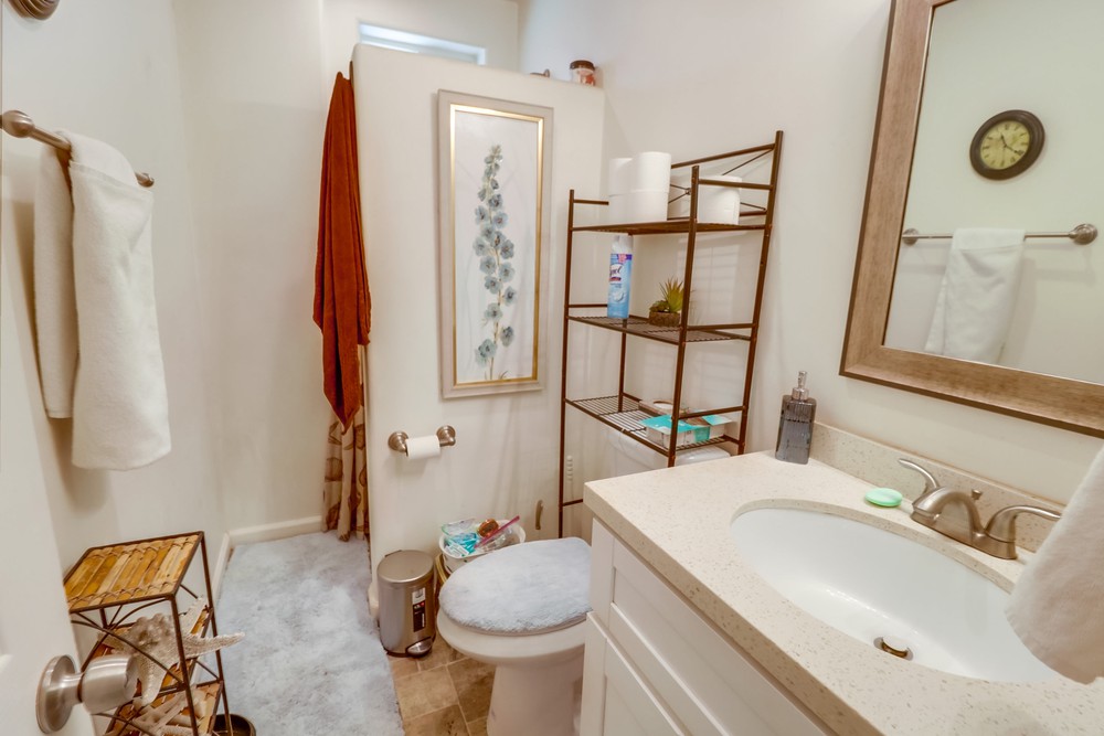 Virtual tour photo 38 of 63 for 3220 Pasternack Pl
