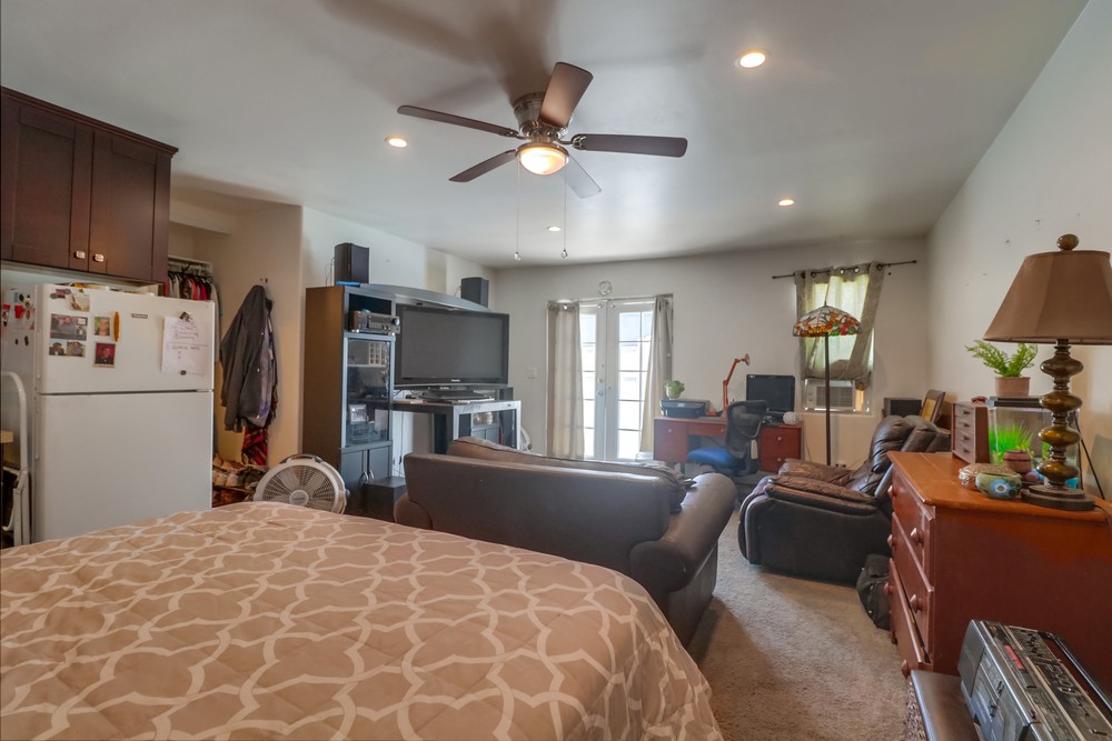 Virtual tour photo 40 of 63 for 3220 Pasternack Pl
