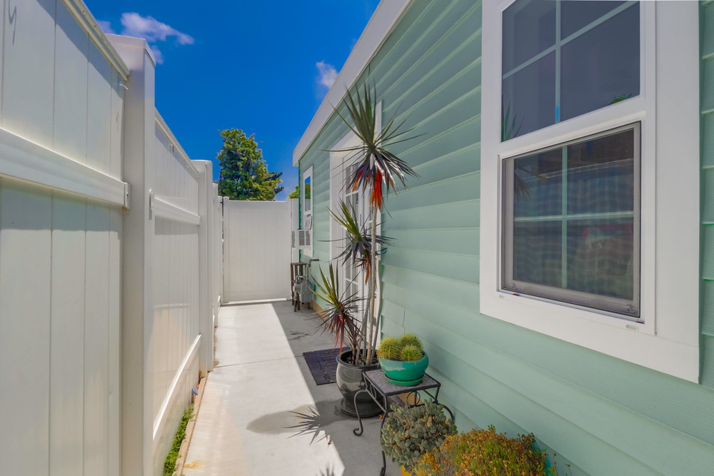 Virtual tour photo 62 of 63 for 3220 Pasternack Pl