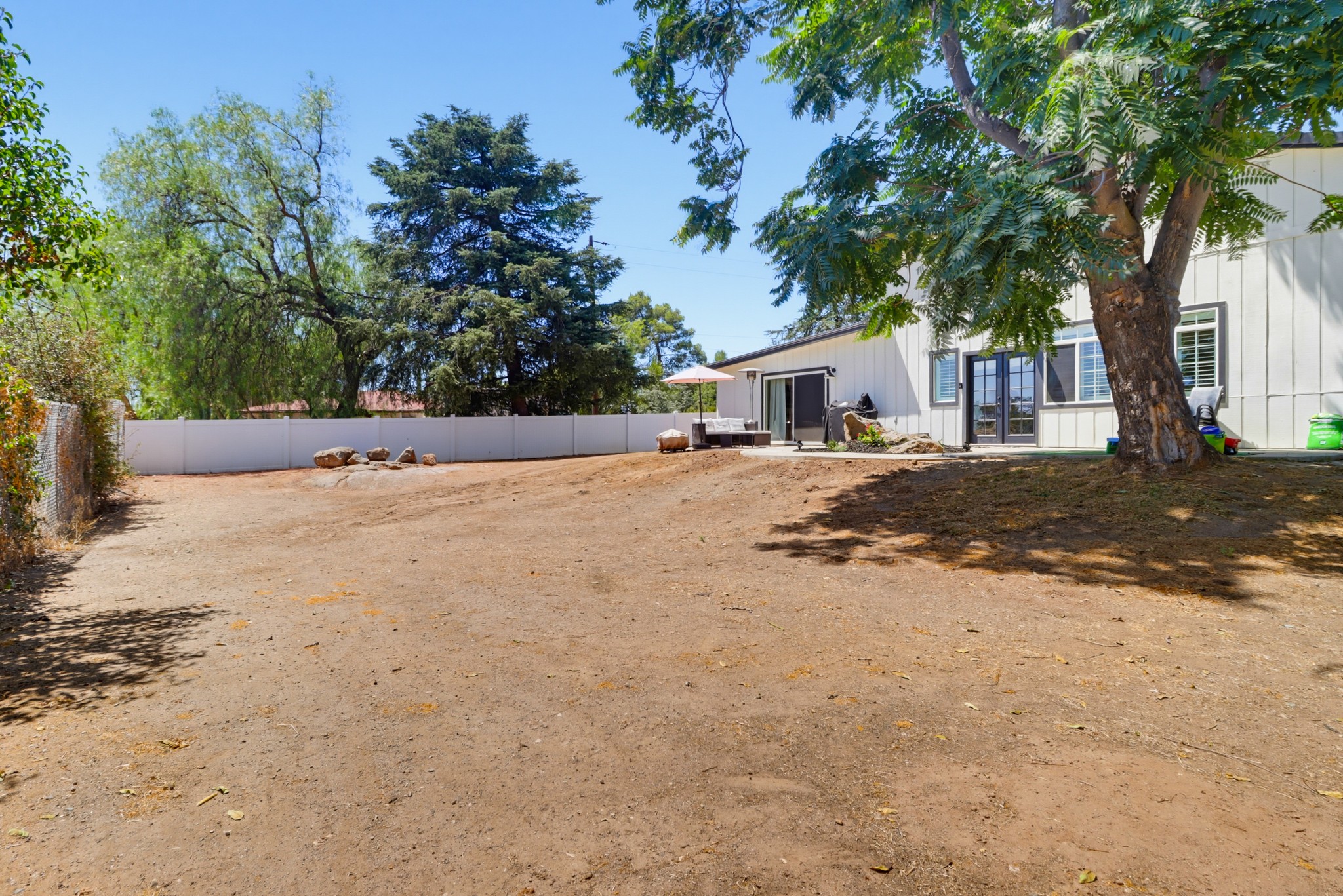 Virtual tour photo 50 of 61 for 3221 E Victoria Dr