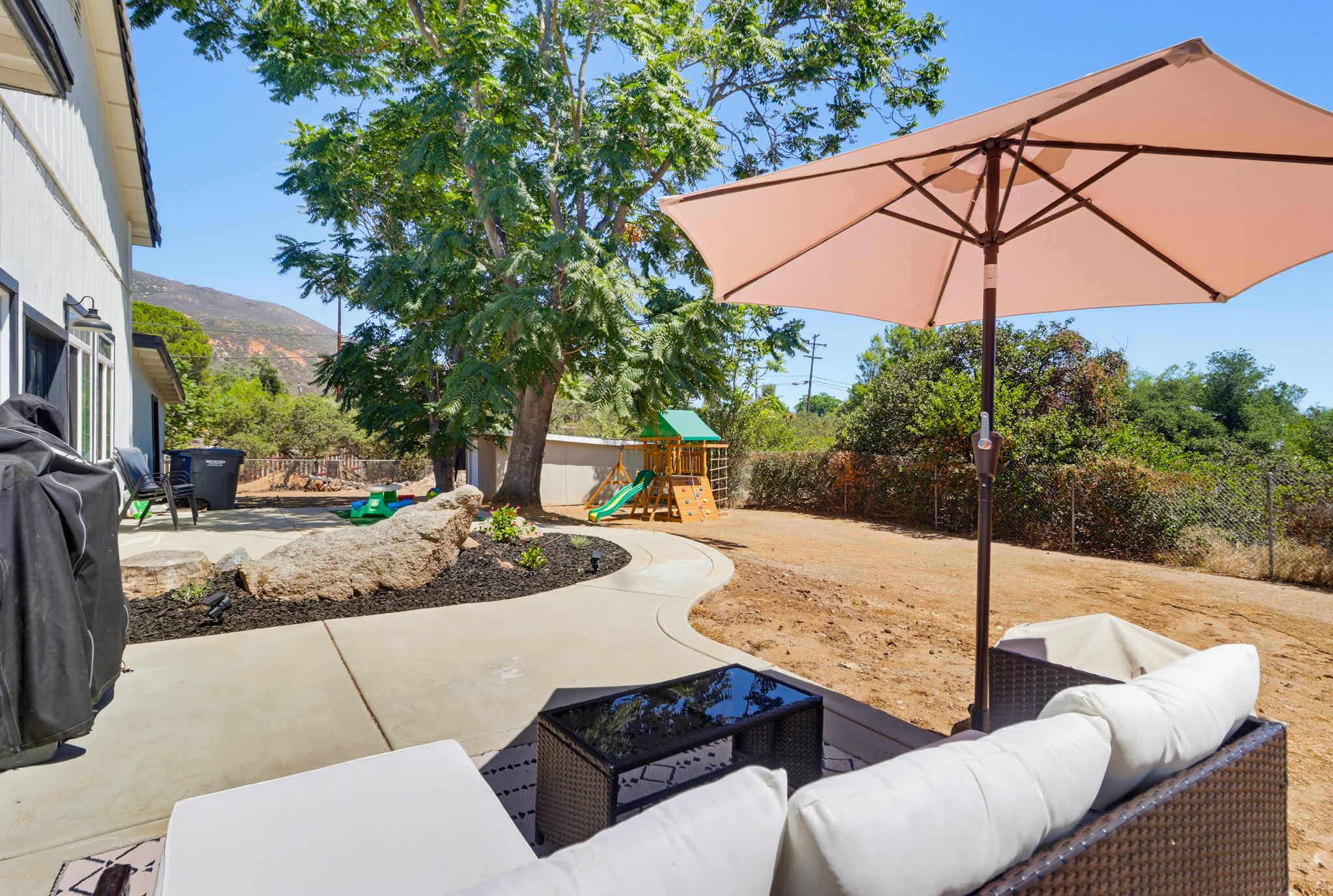 Virtual tour photo 54 of 61 for 3221 E Victoria Dr