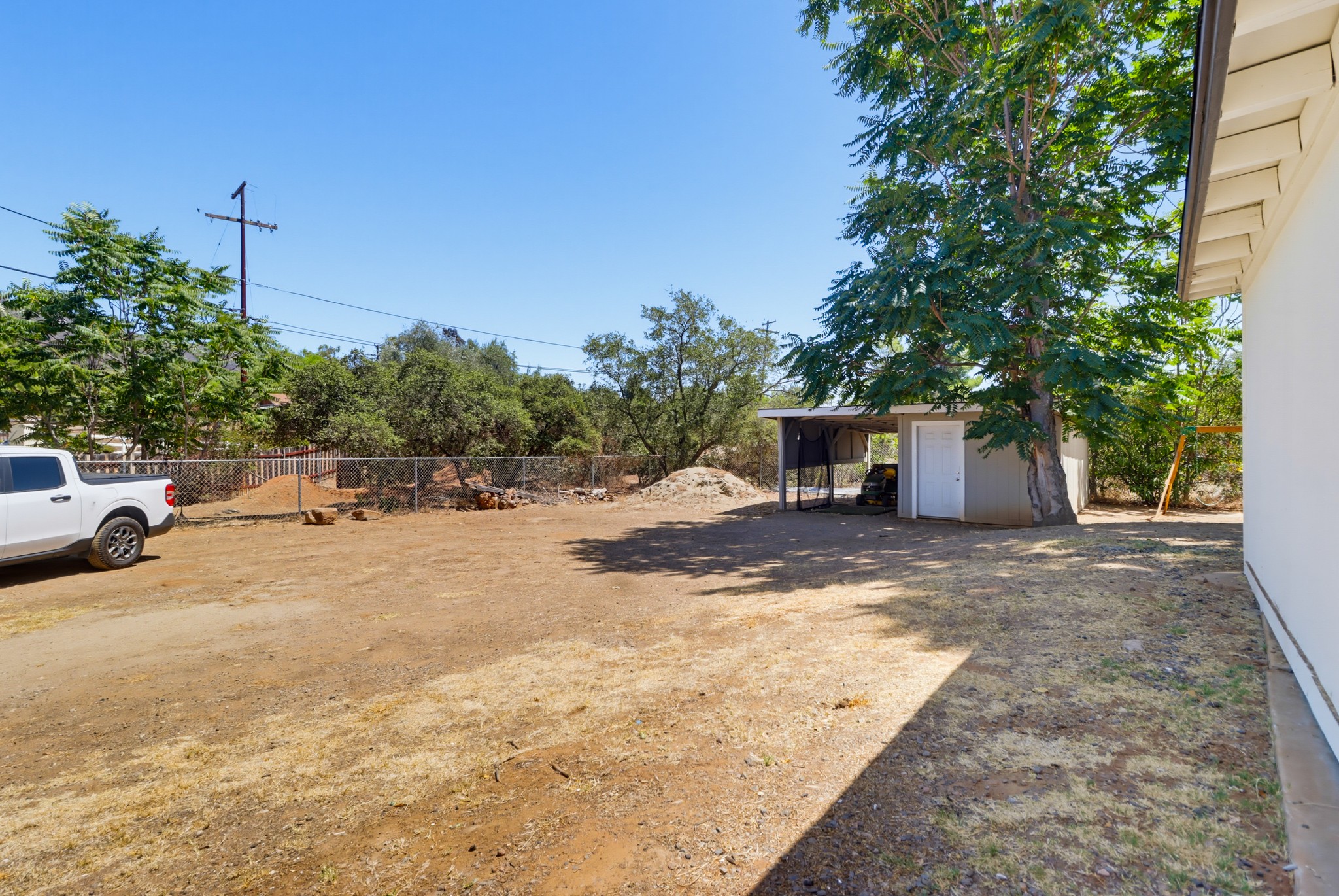 Virtual tour photo 55 of 61 for 3221 E Victoria Dr
