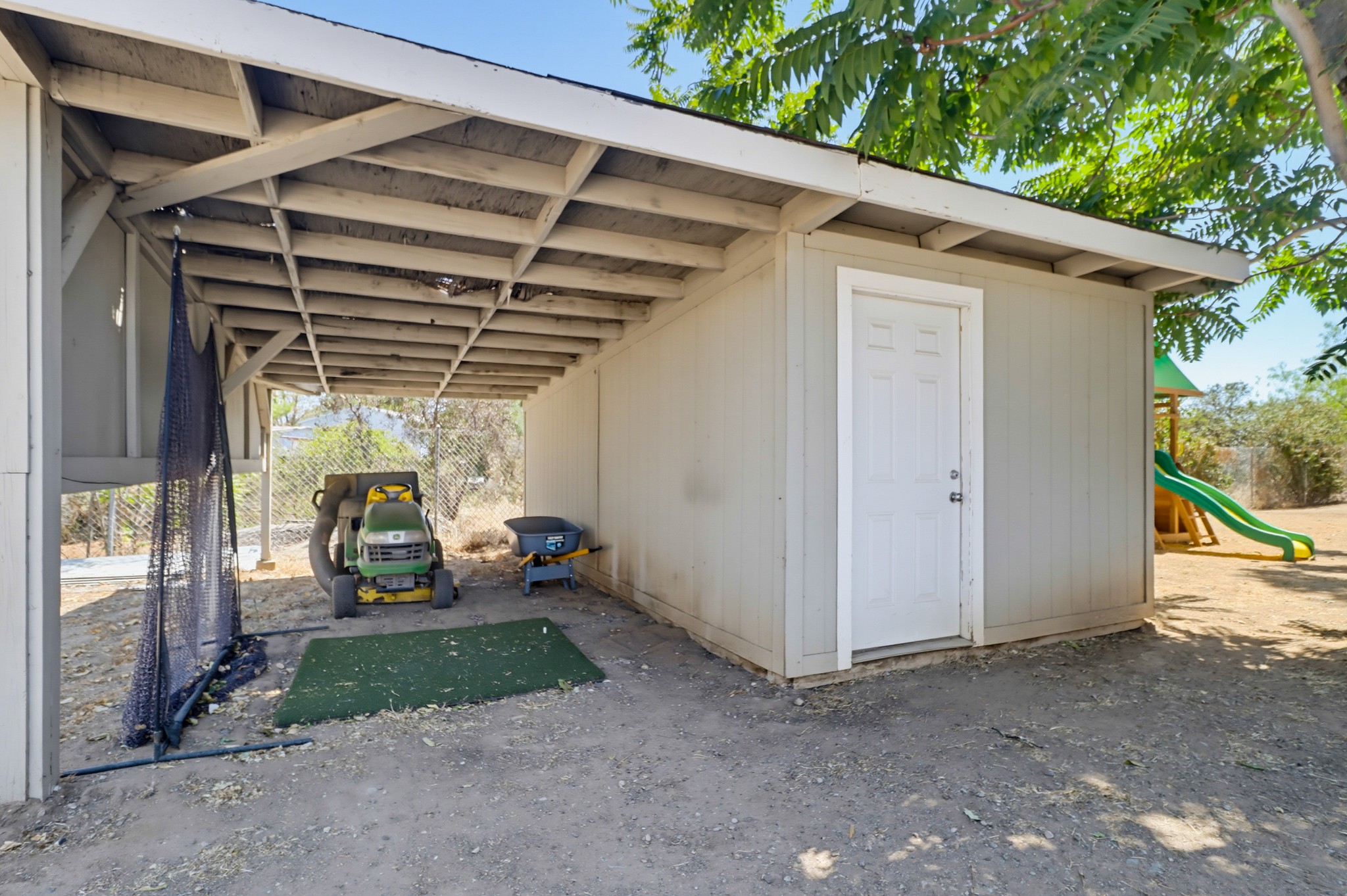 Virtual tour photo 58 of 61 for 3221 E Victoria Dr