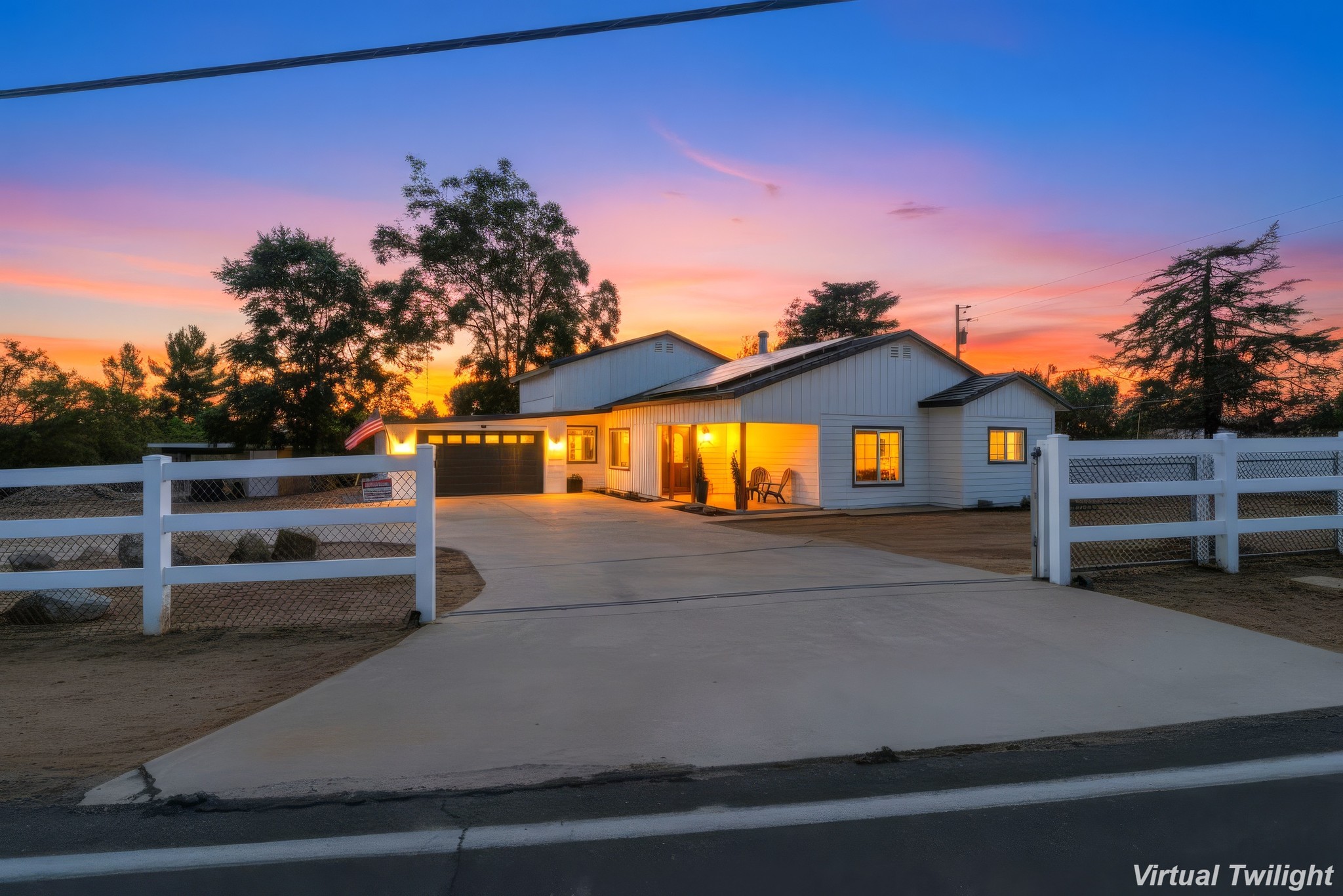 Virtual tour photo 62 of 61 for 3221 E Victoria Dr