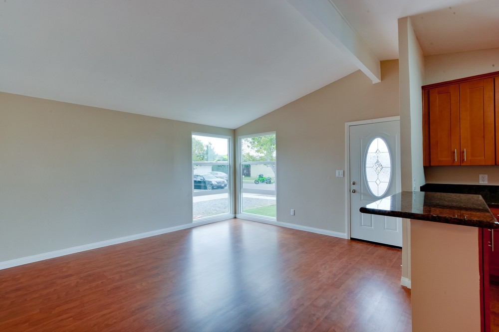 Virtual tour photo 12 of 57 for 3221 Pasternack Pl