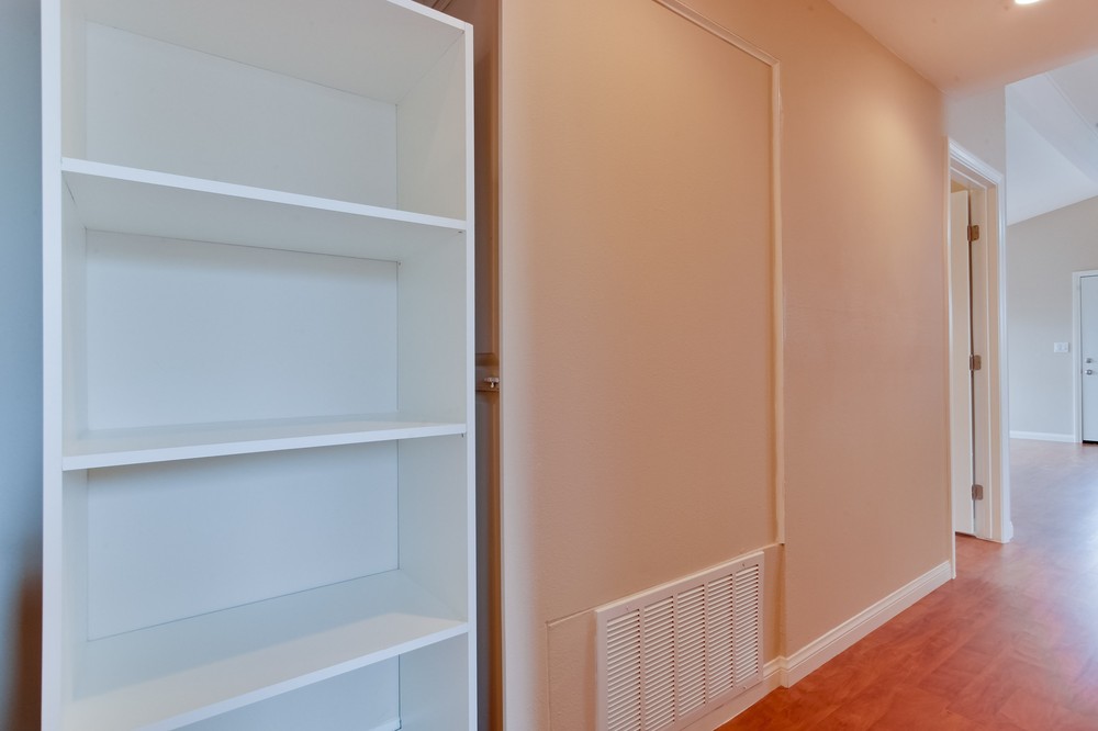 Virtual tour photo 23 of 57 for 3221 Pasternack Pl