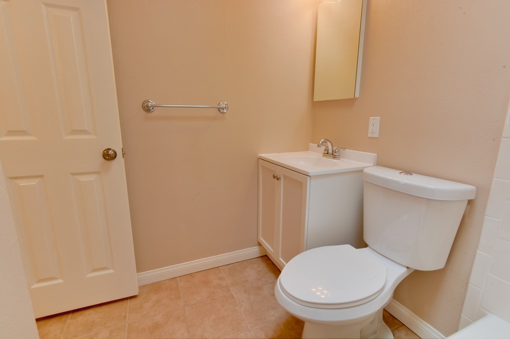 Virtual tour photo 28 of 57 for 3221 Pasternack Pl
