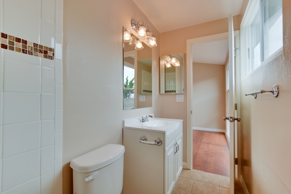 Virtual tour photo 34 of 57 for 3221 Pasternack Pl