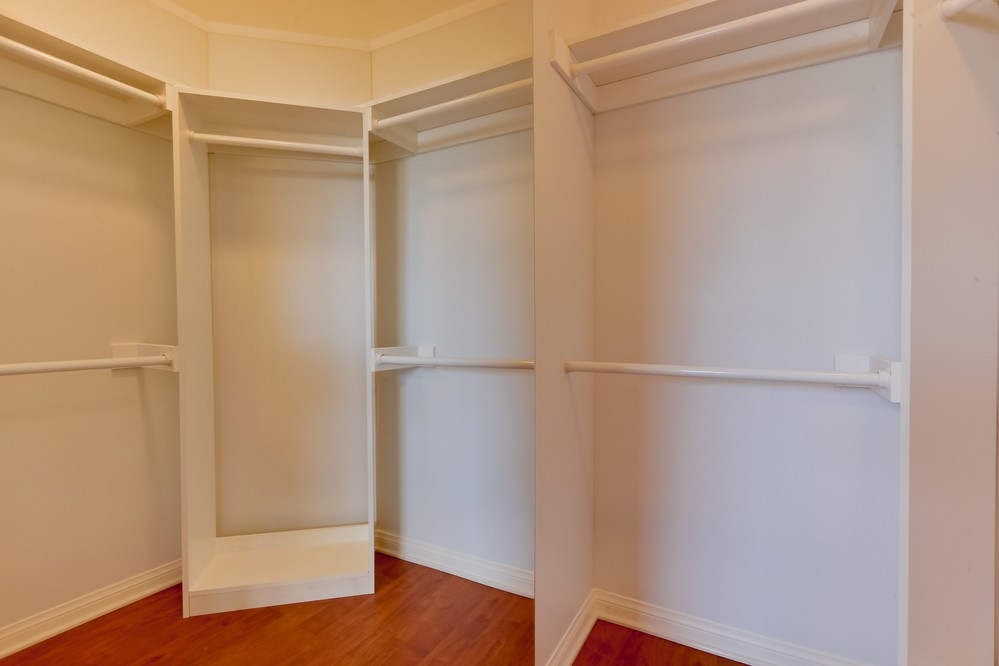 Virtual tour photo 44 of 57 for 3221 Pasternack Pl