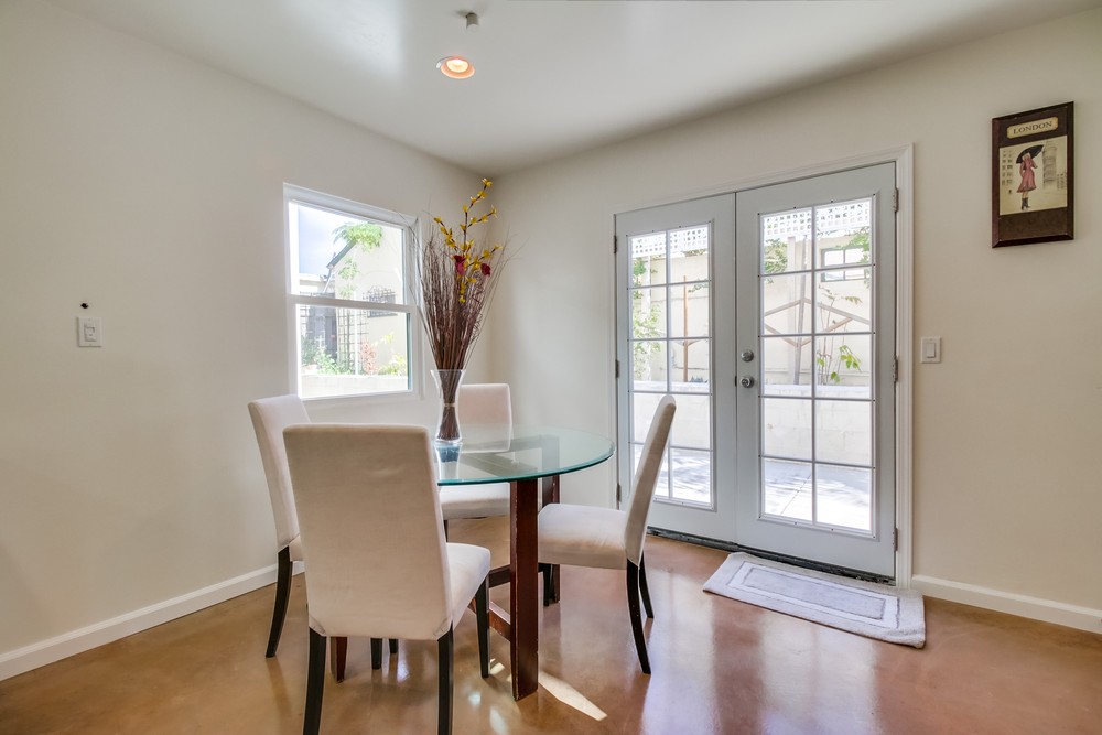 Virtual tour photo 13 of 46 for 3223 Euclid Ave