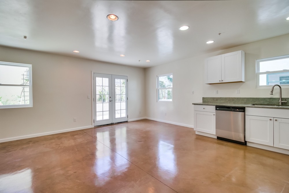 Virtual tour photo 46 of 46 for 3223 Euclid Ave
