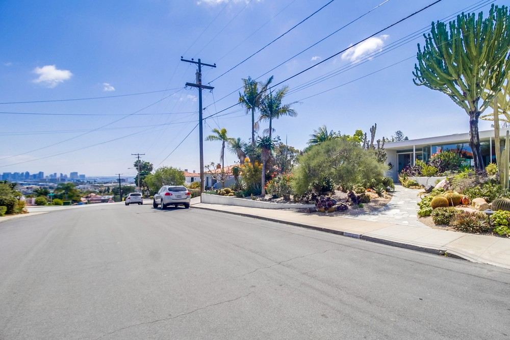 Virtual tour photo 1 of 57 for 3223 Zola St