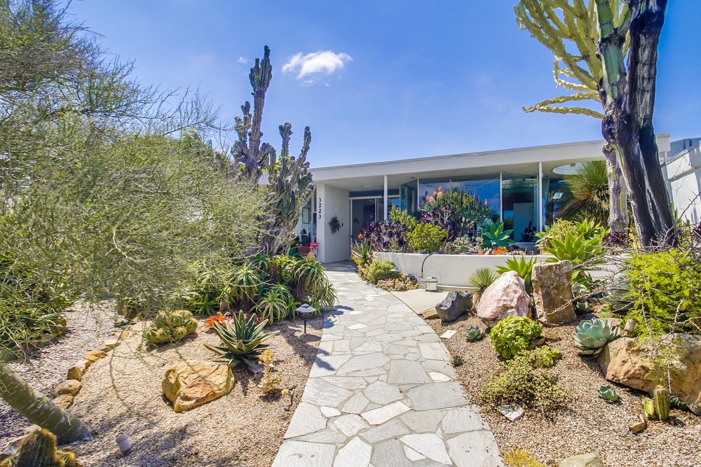 Virtual tour photo 4 of 57 for 3223 Zola St