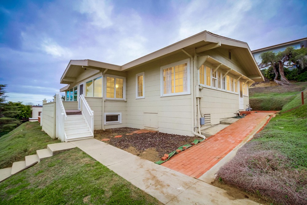 Virtual tour photo 5 of 88 for 3226 Lucinda St