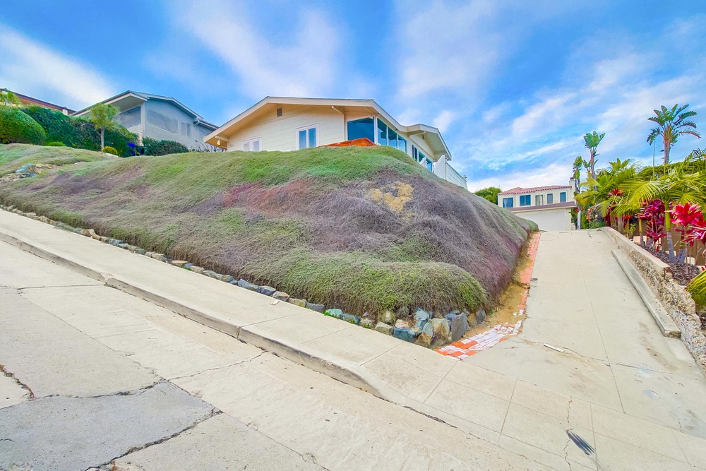 Virtual tour photo 75 of 88 for 3226 Lucinda St
