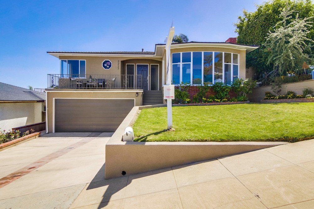 Virtual tour photo 1 of 56 for 3227 Byron St