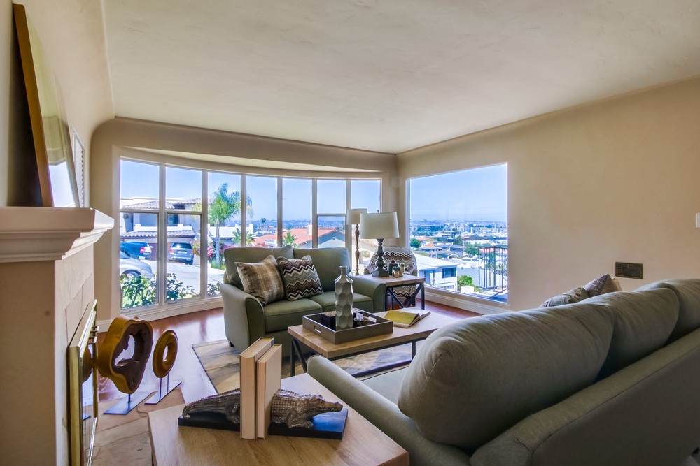 Virtual tour photo 8 of 56 for 3227 Byron St
