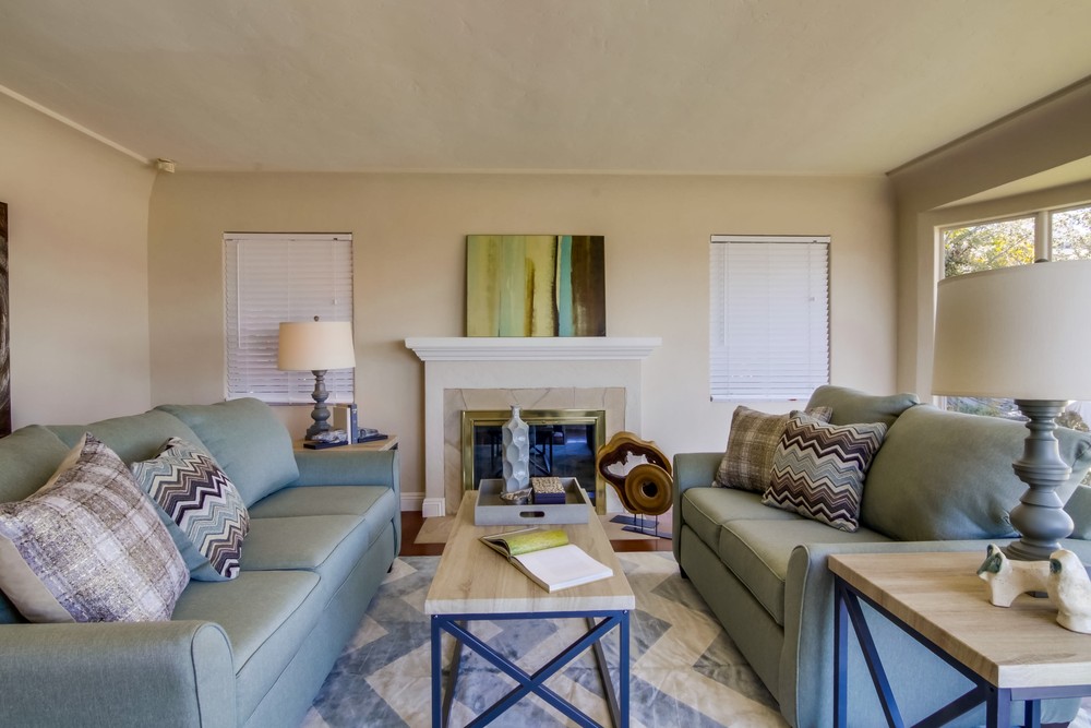 Virtual tour photo 11 of 56 for 3227 Byron St