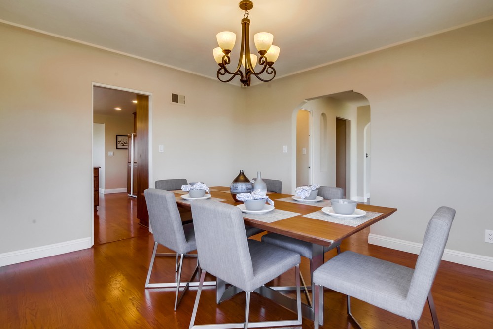 Virtual tour photo 14 of 56 for 3227 Byron St