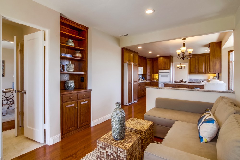 Virtual tour photo 16 of 56 for 3227 Byron St