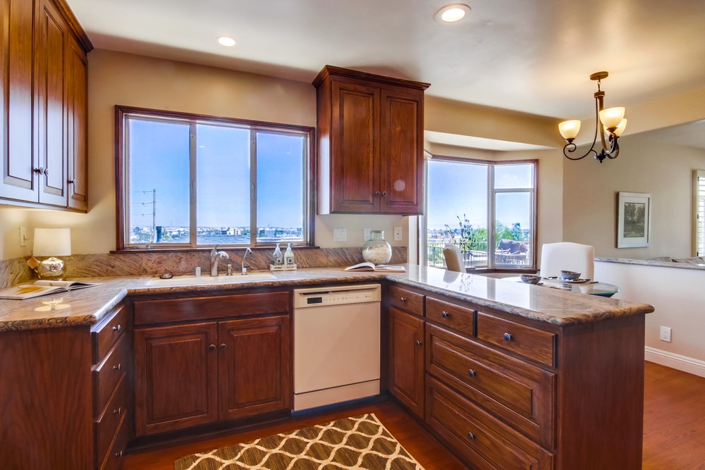Virtual tour photo 23 of 56 for 3227 Byron St