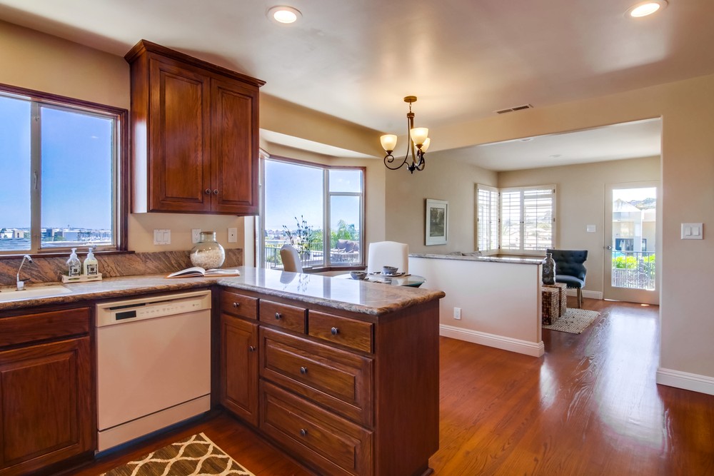 Virtual tour photo 24 of 56 for 3227 Byron St