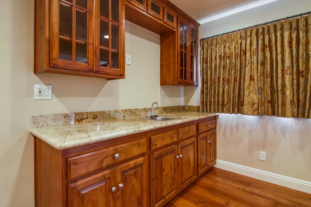 Virtual tour photo 43 of 56 for 3227 Byron St
