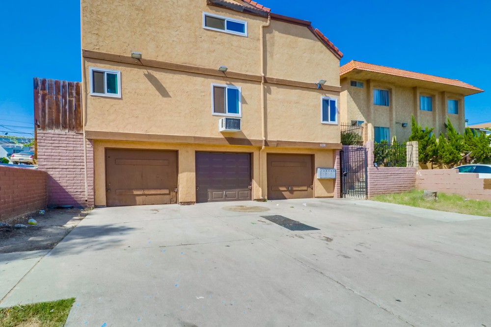 Virtual tour photo 4 of 34 for 3228 44th St