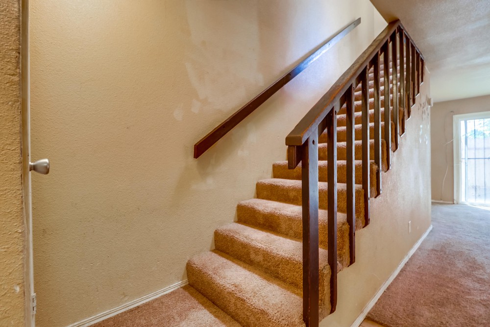 Virtual tour photo 20 of 34 for 3228 44th St