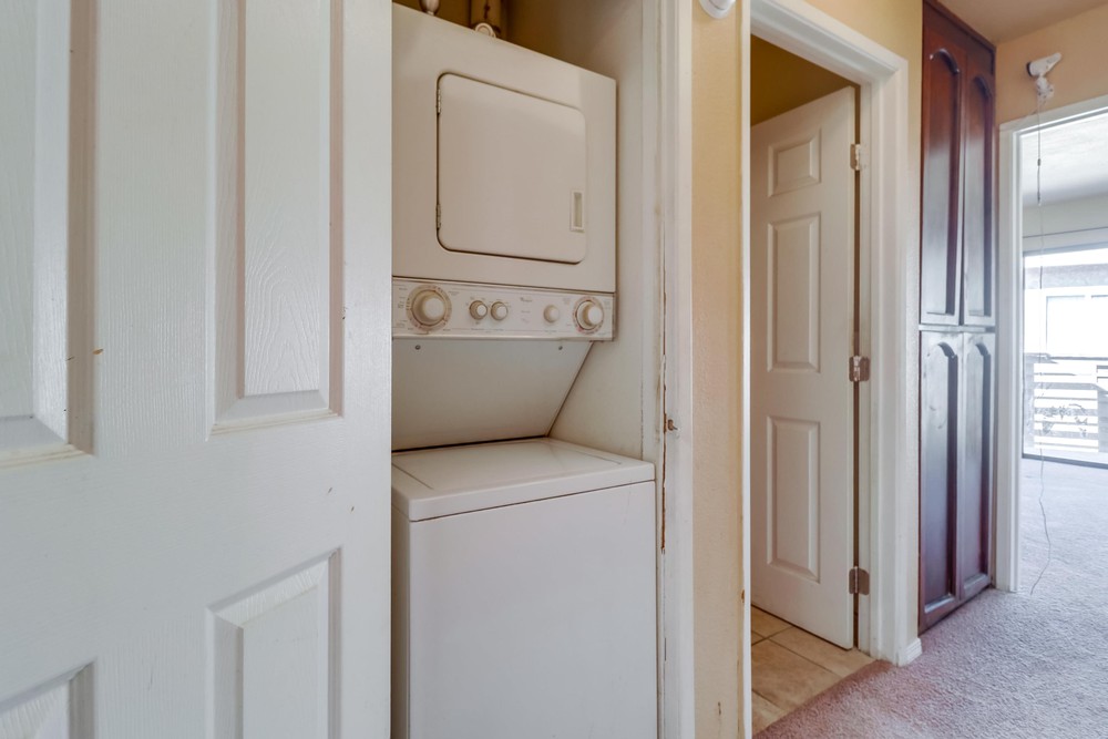Virtual tour photo 32 of 34 for 3228 44th St