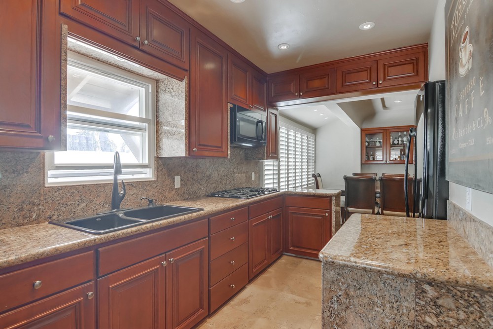Virtual tour photo 26 of 74 for 3230 Curtis St