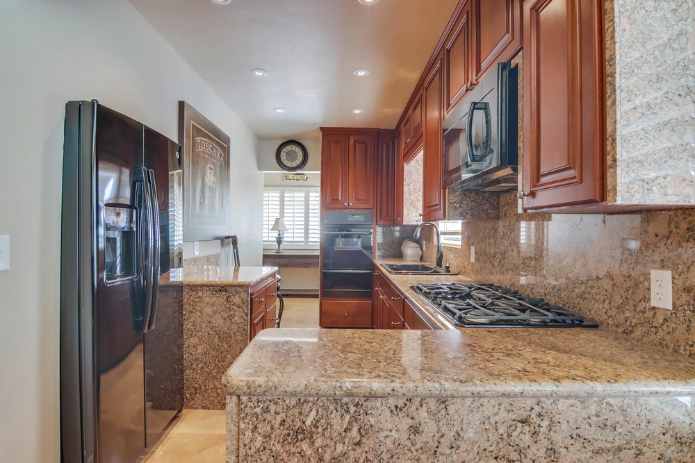 Virtual tour photo 27 of 74 for 3230 Curtis St