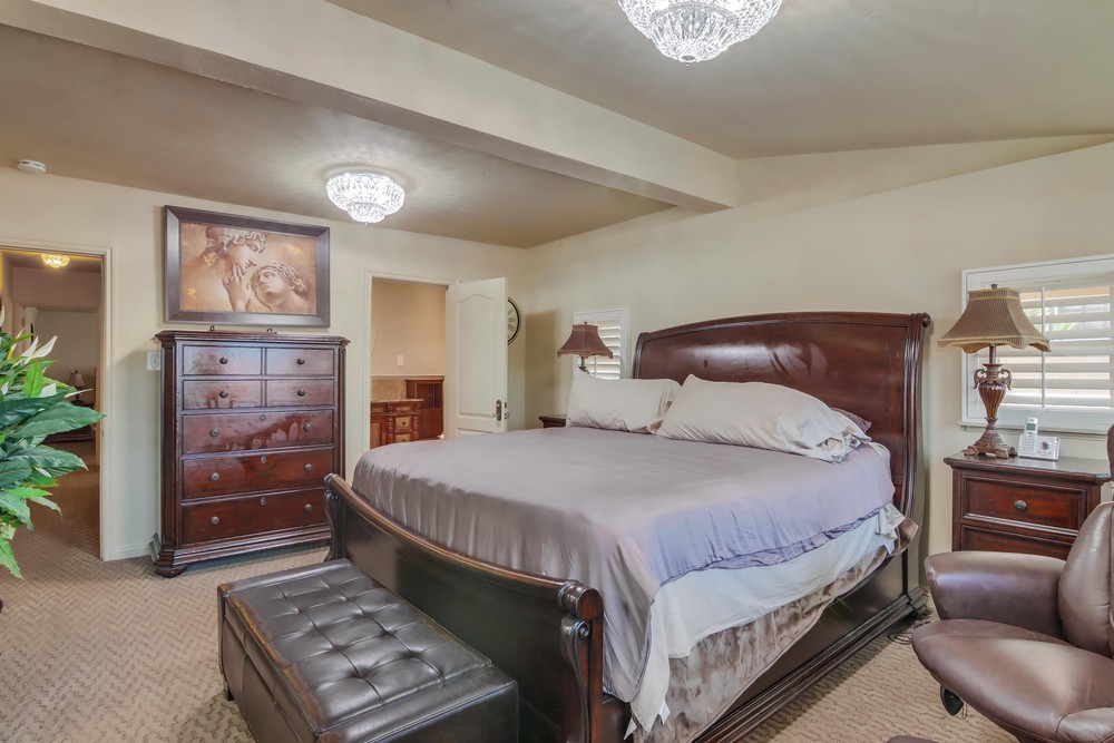 Virtual tour photo 32 of 74 for 3230 Curtis St