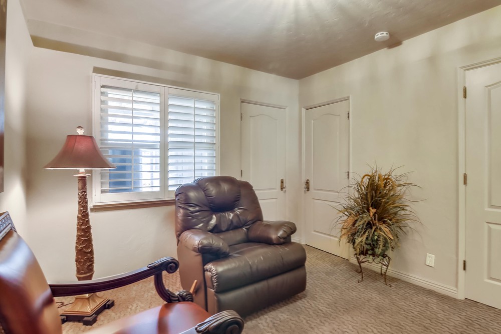 Virtual tour photo 46 of 74 for 3230 Curtis St