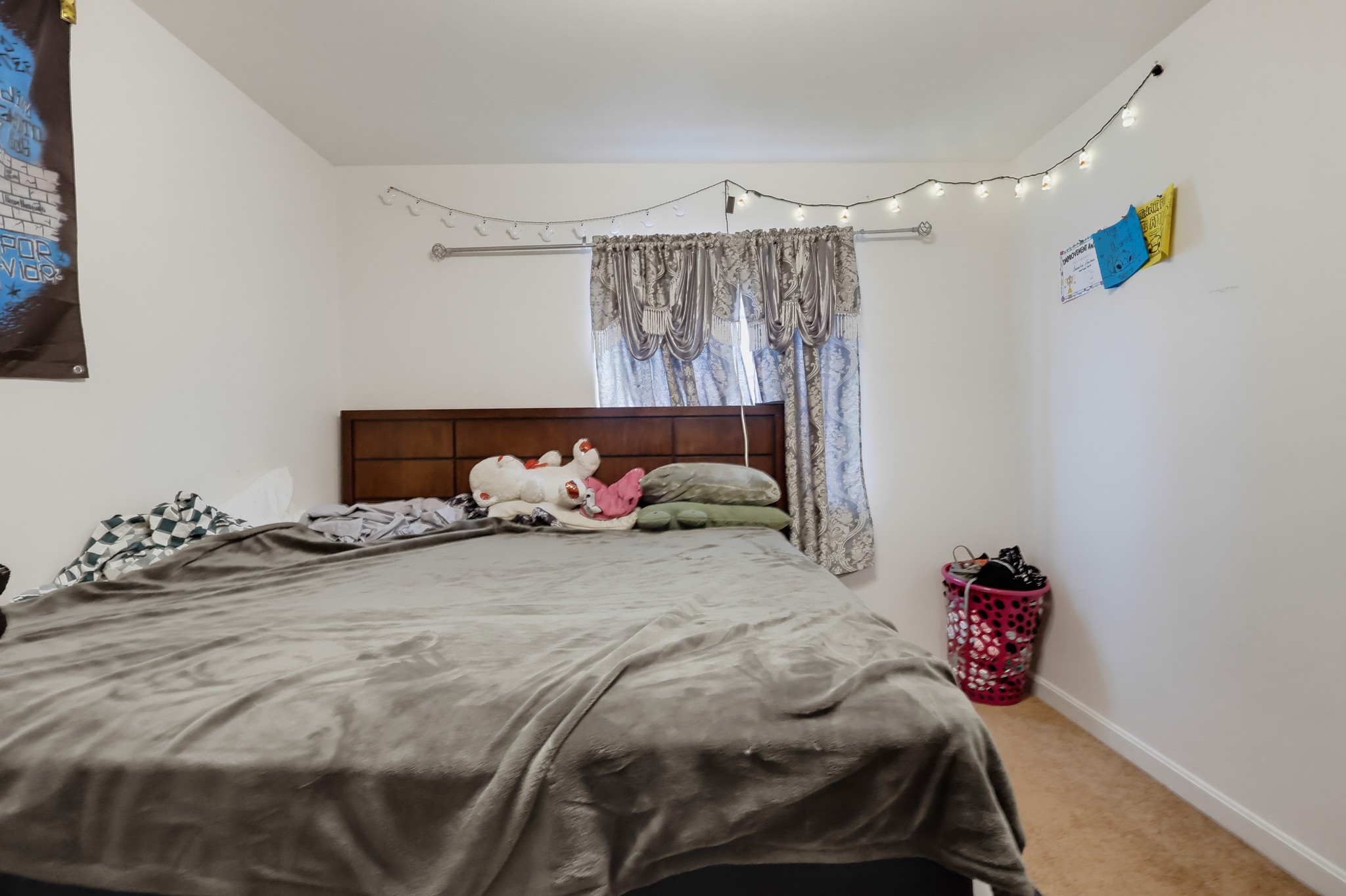 Virtual tour photo 35 of 49 for 3231 E Cesar E Chavez Ave