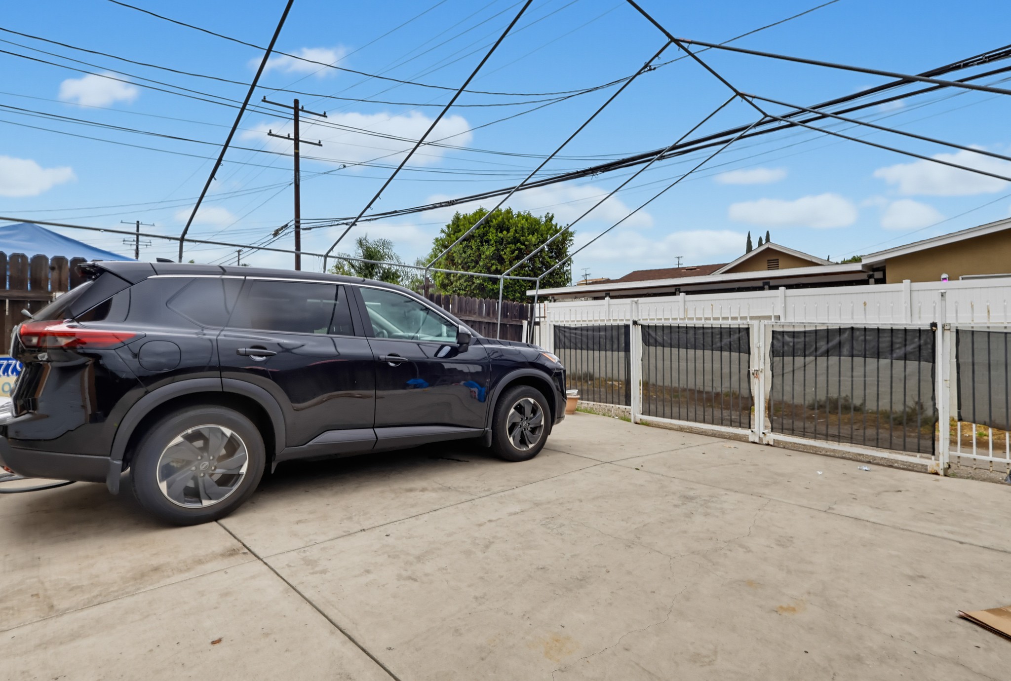 Virtual tour photo 42 of 49 for 3231 E Cesar E Chavez Ave