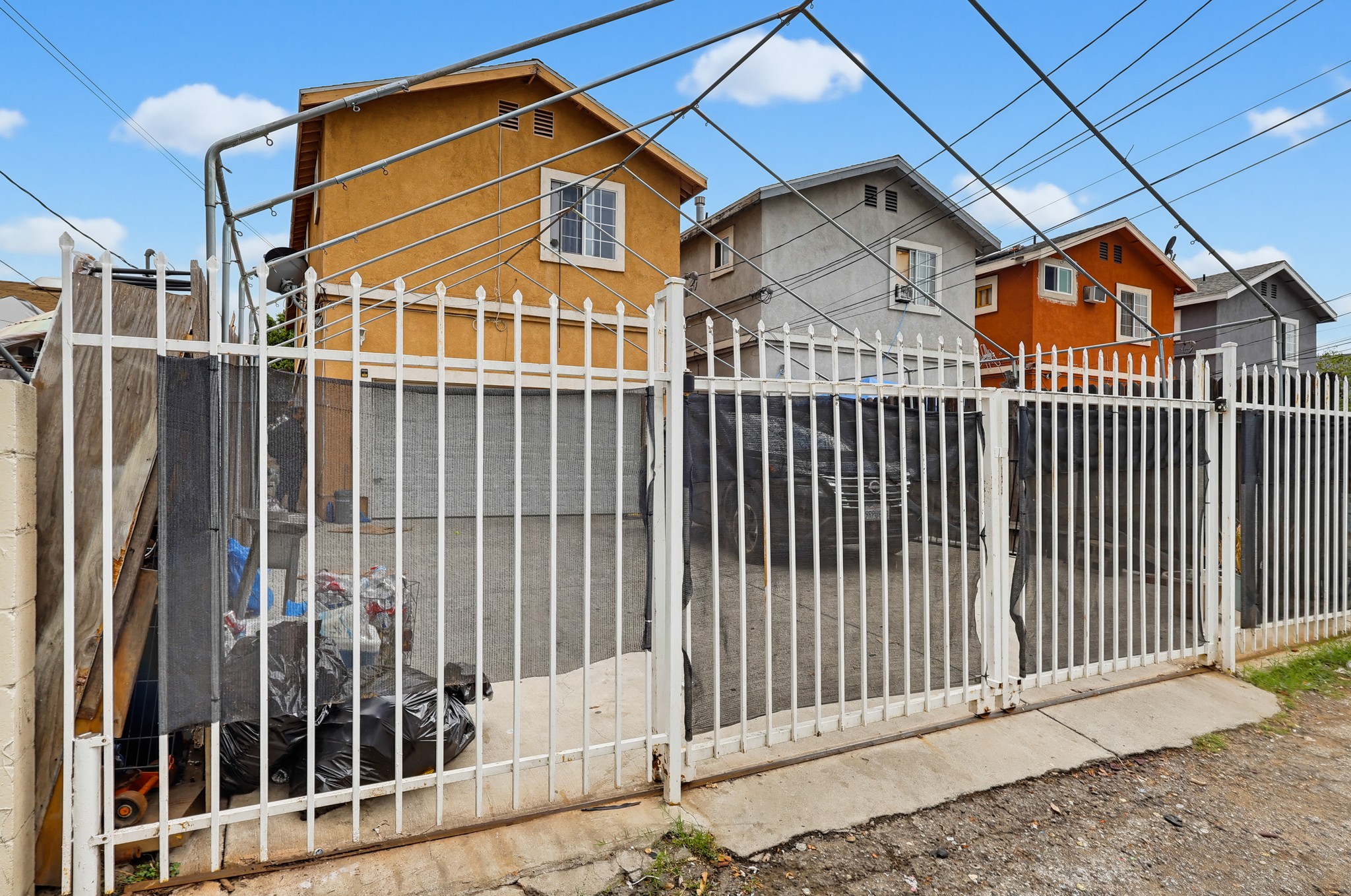 Virtual tour photo 46 of 49 for 3231 E Cesar E Chavez Ave