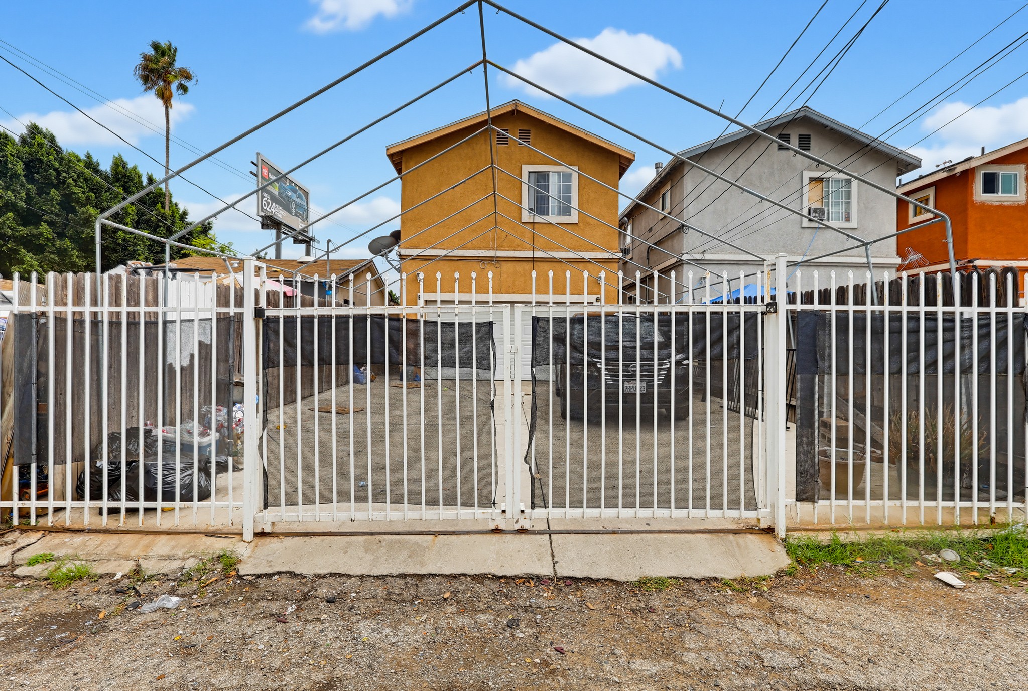 Virtual tour photo 47 of 49 for 3231 E Cesar E Chavez Ave