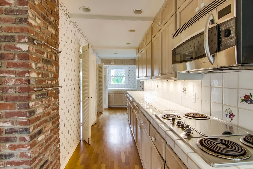 Virtual tour photo 22 of 67 for 3233 Tennyson St