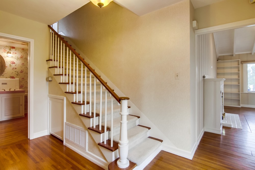 Virtual tour photo 27 of 67 for 3233 Tennyson St