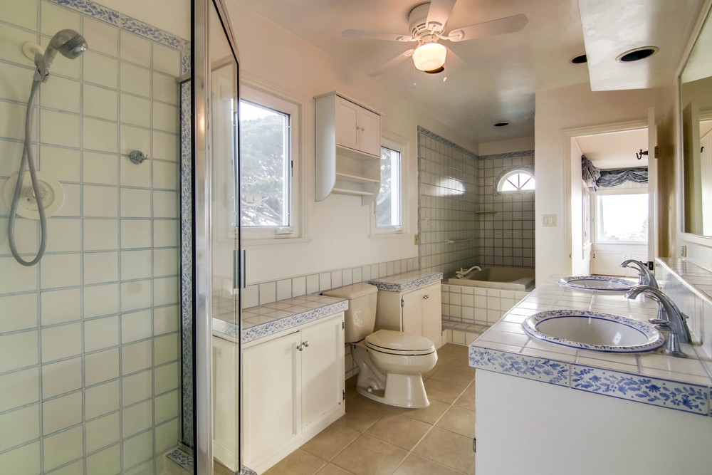 Virtual tour photo 34 of 67 for 3233 Tennyson St