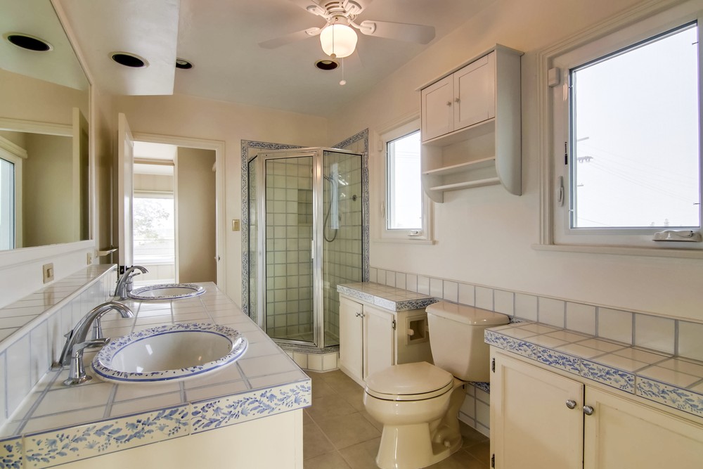 Virtual tour photo 35 of 67 for 3233 Tennyson St